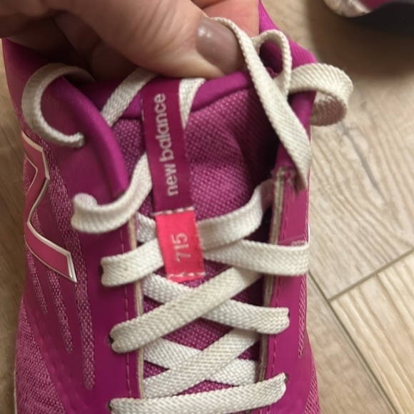 New Balance 715 V2 Cush women’s pink sneakers size 7.5 - Picture 3 of 8